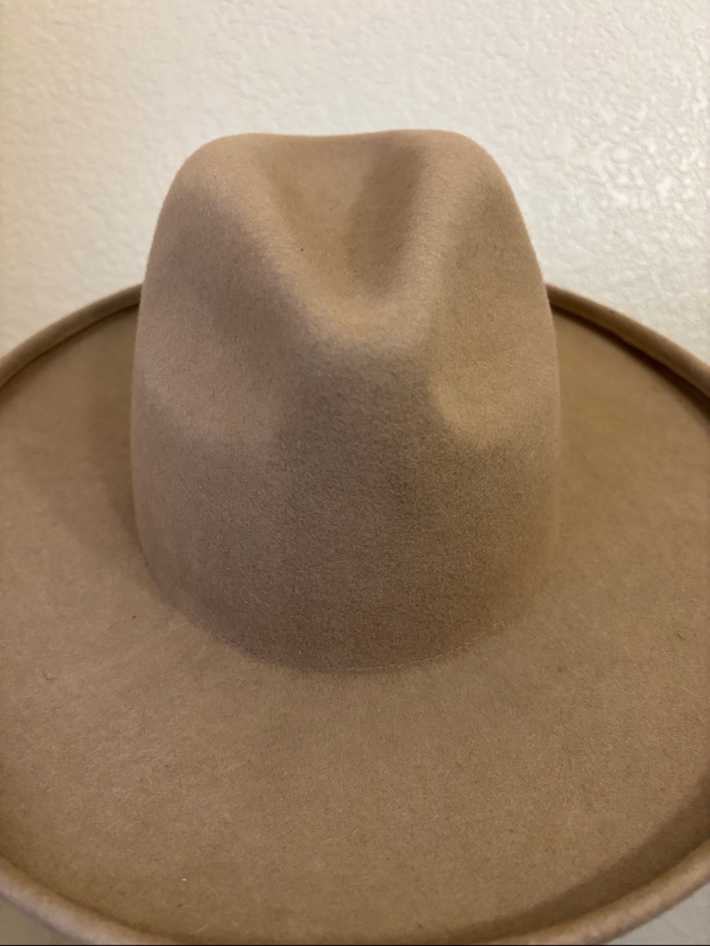 GIGI PIP Satin-Lined Wool Hat - Beige